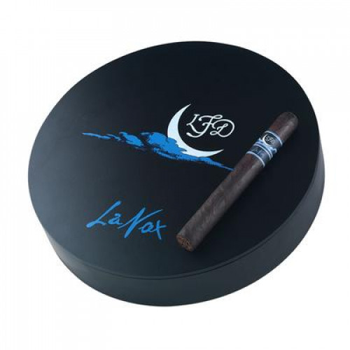 Сигары La Flor Dominicana La Nox Toro/10 (шт.) Сигары La Flor Dominicana La Nox Toro/10 (шт.)